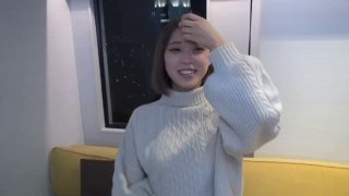 肚子上好像有一朵黑色的玫瑰花的援交女